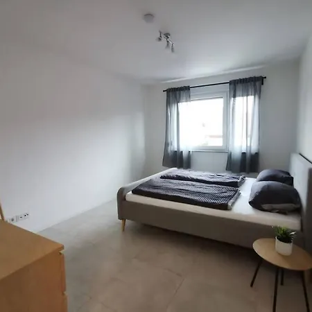 Loot: Moderne Wohnung / Zentral Kitzingen Exterior photo